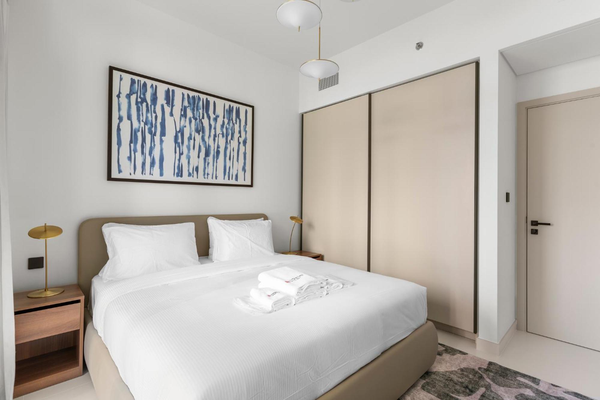 Luxury At Marina Vista, Harbour *