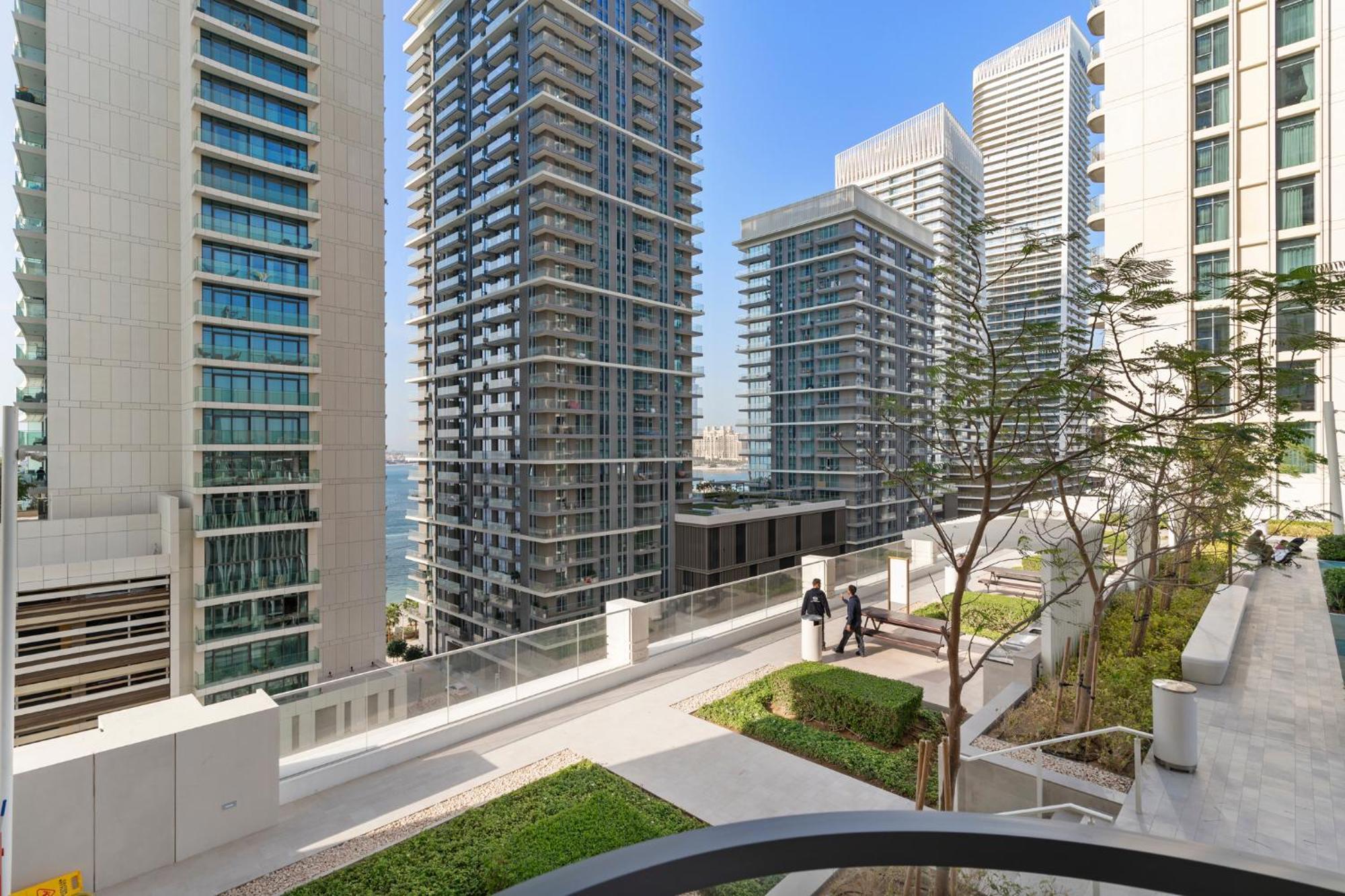 Luxury At Marina Vista, Harbour Dubai