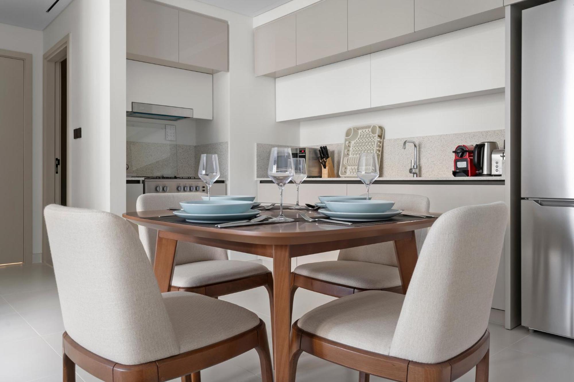 Luxury At Marina Vista, Harbour *